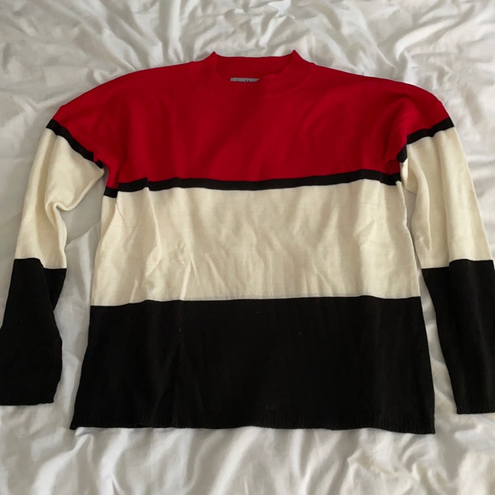 medium new with tags sweater